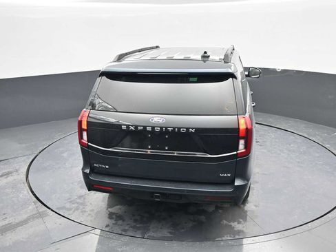 Used 2025 Ford Expedition Max Active image 32