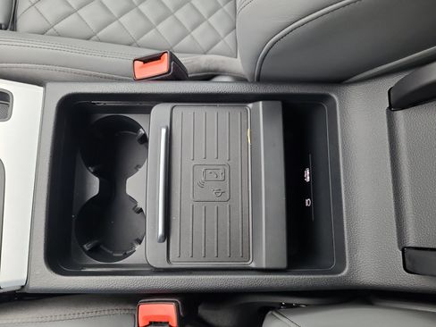 Used 2019 Audi SQ5 Premium Plus w/ Premium Plus Package image 23