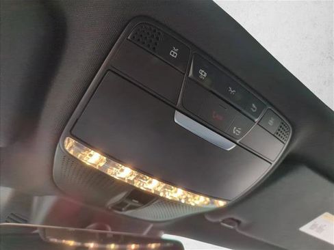 Used 2022 Mercedes-Benz AMG GT 43 image 15