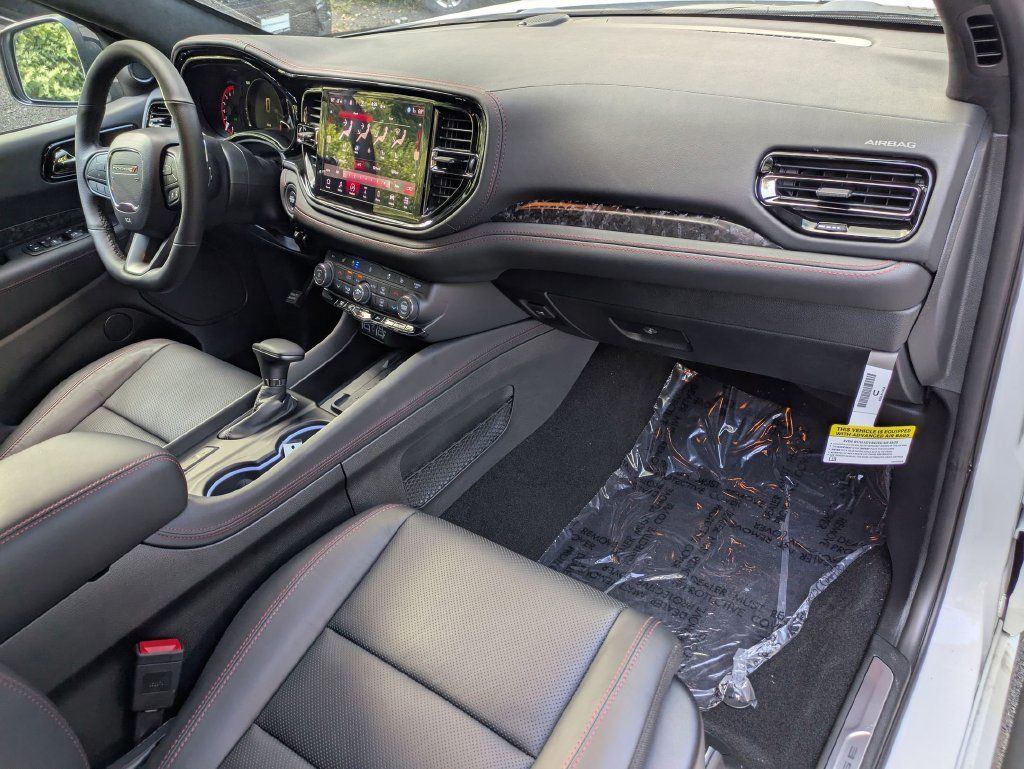 Used 2025 Dodge Durango R/T AWD/4WD image 32