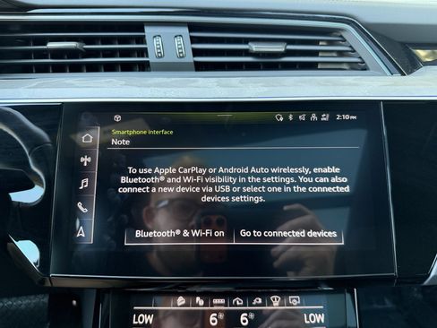 Used 2024 Audi Q8 e-tron Prestige w/ Prestige Package AWD/4WD image 25