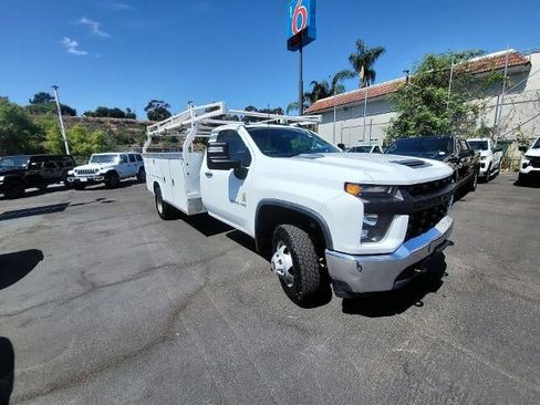 Used 2022 Chevrolet Silverado 3500 W/T w/ WT Convenience Package RWD image 2