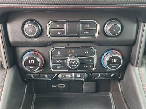 Used 2021 Chevrolet Tahoe RST image 18