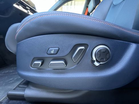 New 2026 Genesis GV70 2.5T Sport Prestige image 14