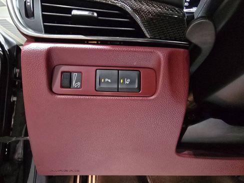Used 2014 Cadillac ATS Performance w/ Cold Weather Package RWD image 34