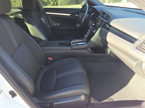 Used 2021 Honda Civic Sport image 14