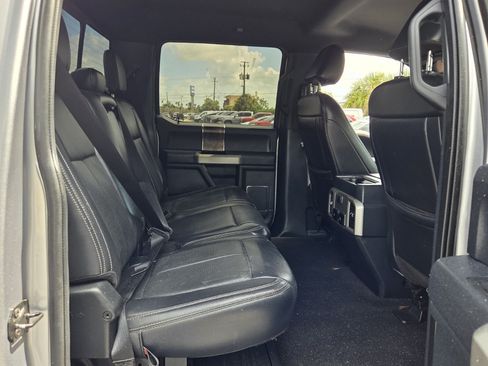 Used 2022 Ford F350 Lariat w/ Tremor Off-Road Package AWD/4WD image 15