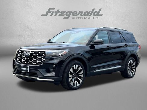 Used 2025 Ford Explorer Platinum w/ LUX Leather Package AWD/4WD image 2