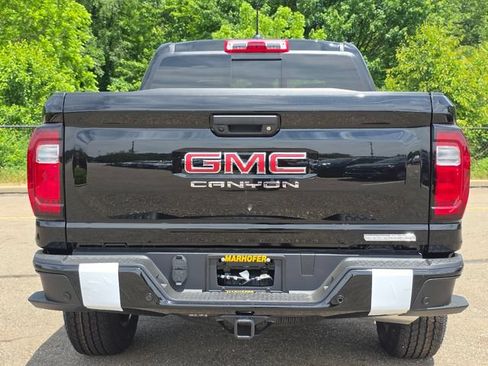New 2026 GMC Canyon Elevation w/ Convenience Package AWD/4WD image 15