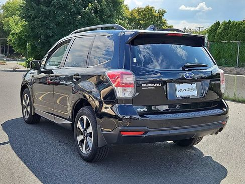Used 2018 Subaru Forester 2.5i Limited AWD/4WD image 4
