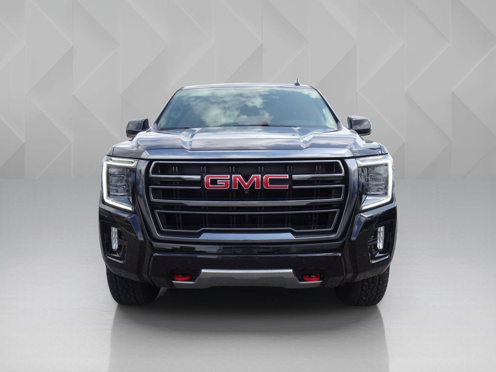 Used 2023 GMC Yukon AT4 w/ AT4 Premium Package AWD/4WD image 7