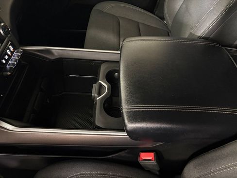 Used 2019 RAM 1500 Big Horn AWD/4WD image 35