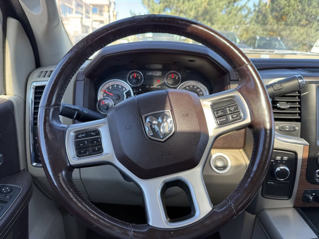 Used 2014 RAM 3500 Laramie AWD/4WD image 25