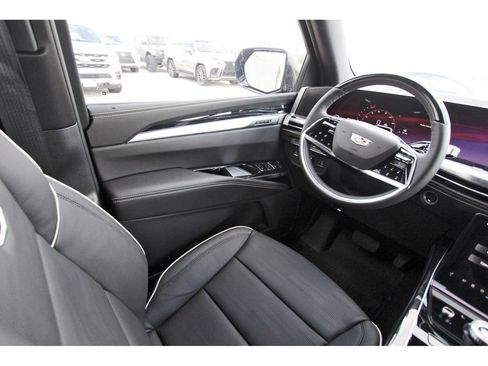 New 2026 Cadillac Escalade ESV Sport w/ Touring Package AWD/4WD image 8