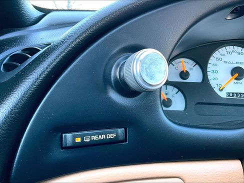 Used 1996 Ford Mustang GT RWD image 33