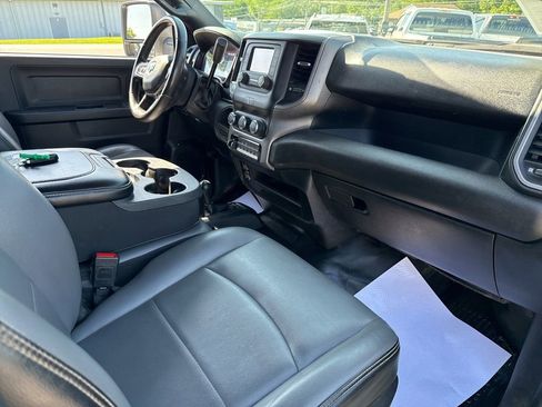 Used 2024 RAM 2500 Tradesman w/ Chrome Appearance Group AWD/4WD image 38