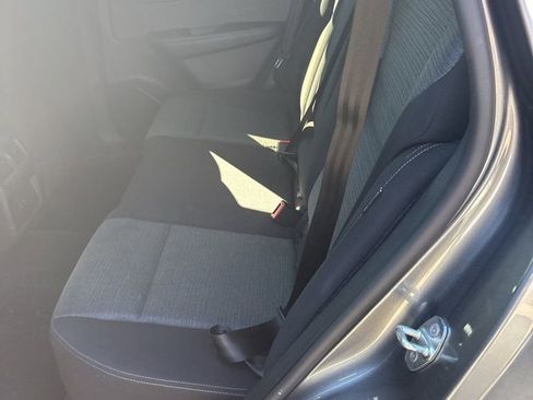 Used 2023 Nissan Rogue SV image 11