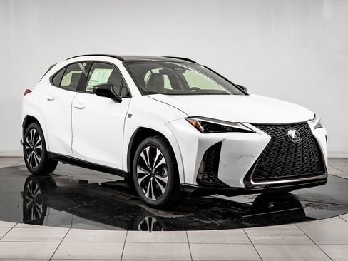 New 2025 Lexus UX 300h AWD image 5