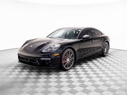Used 2020 Porsche Panamera GTS image 1