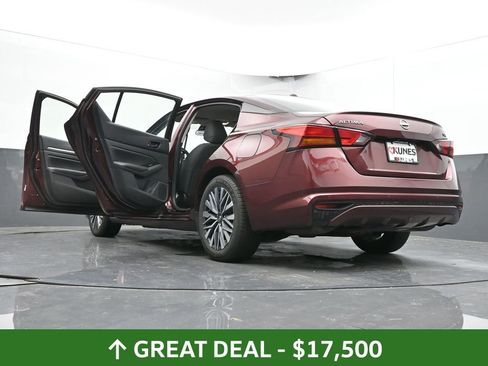 Used 2023 Nissan Altima 2.5 SV image 73