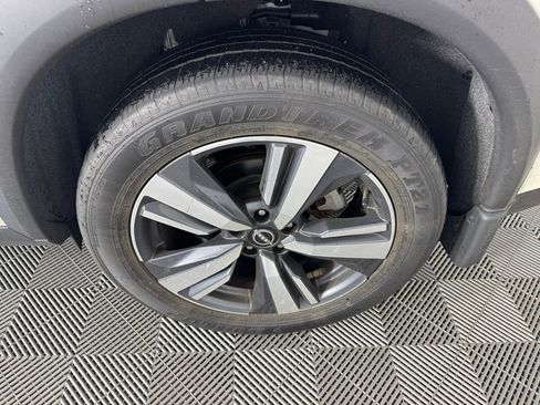 Used 2023 Nissan Rogue SL w/ SL Premium Package AWD/4WD image 13