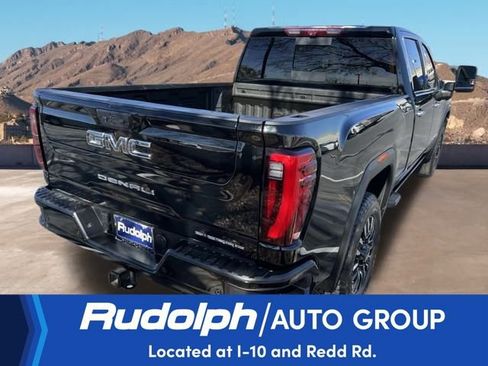 Used 2024 GMC Sierra 2500 Denali Ultimate image 5
