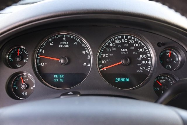 Used 2009 Chevrolet Suburban LT w/ Luxury Package RWD image 15