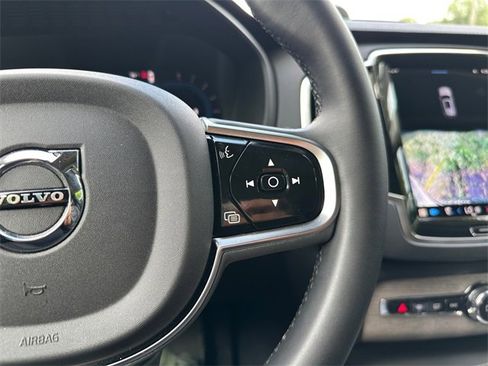 Used 2024 Volvo XC90 B6 Ultimate image 23