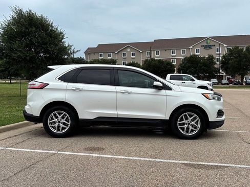 Used 2021 Ford Edge SEL w/ Class II Trailer Tow Package AWD/4WD image 5