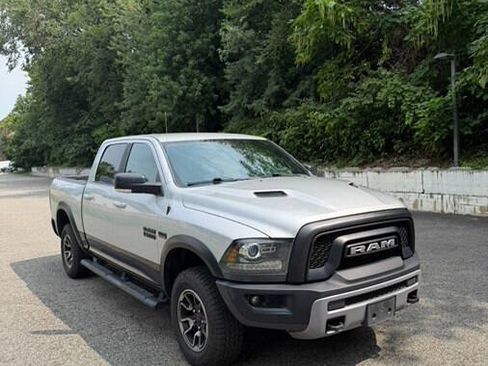 Used 2018 RAM 1500 Rebel w/ Luxury Group AWD/4WD image 3