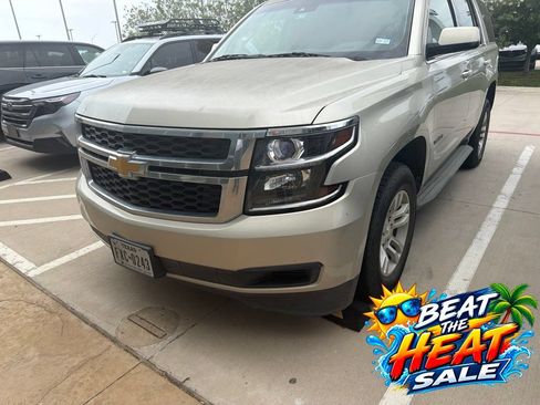 Used 2015 Chevrolet Tahoe LT RWD image 2