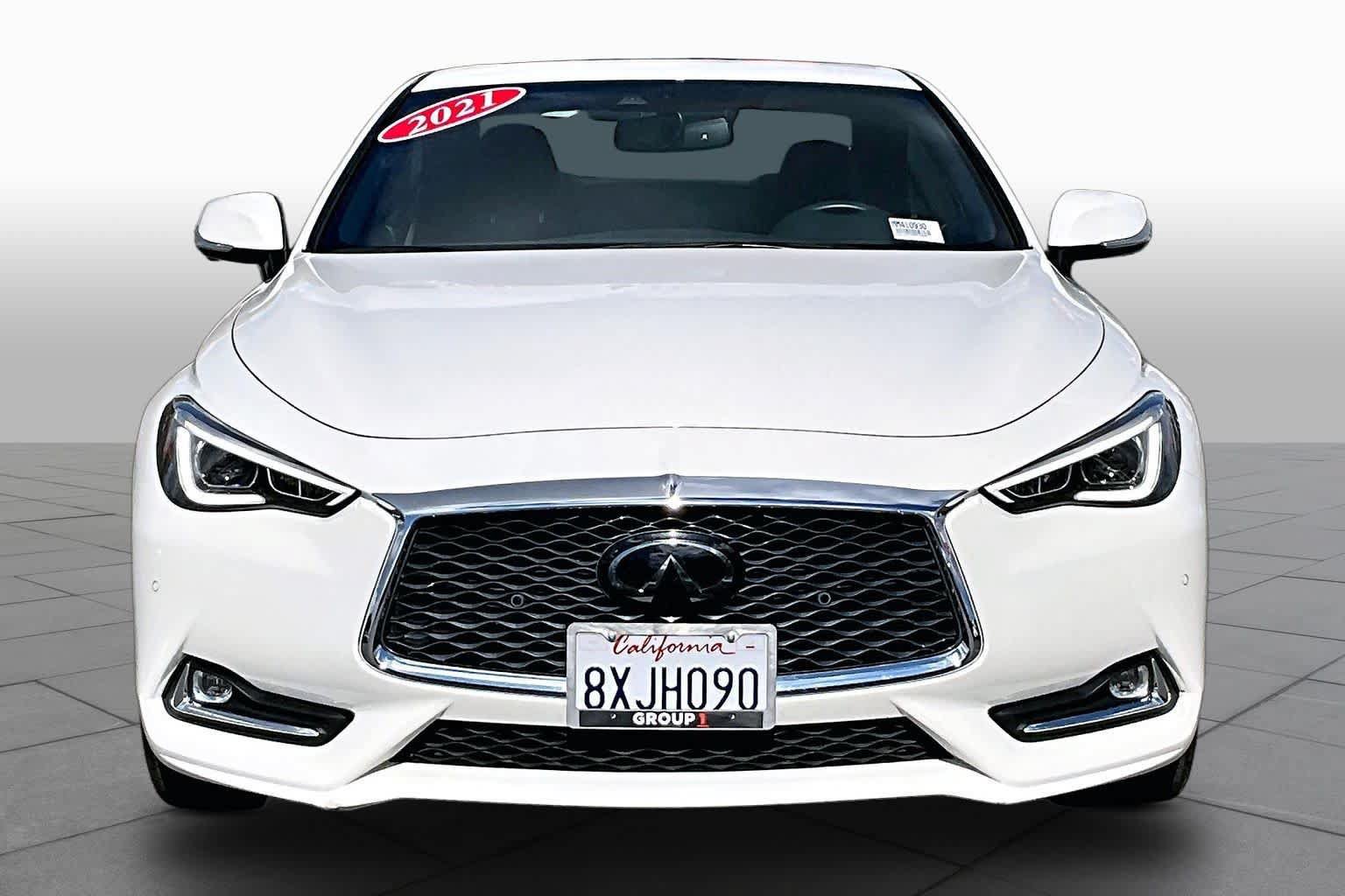 Used 2021 INFINITI Q60 3.0t Luxe w/ Essential Package RWD image 3