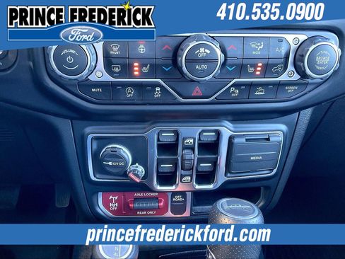 Used 2023 Jeep Gladiator Mojave w/ LED Lighting Group image 29