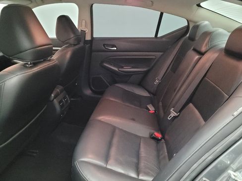 Used 2019 Nissan Altima 2.5 SL FWD image 18