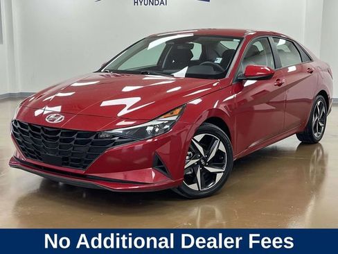 Used 2023 Hyundai Elantra SEL w/ Convenience Package FWD image 1
