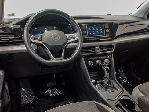 Used 2024 Volkswagen Taos S FWD image 7
