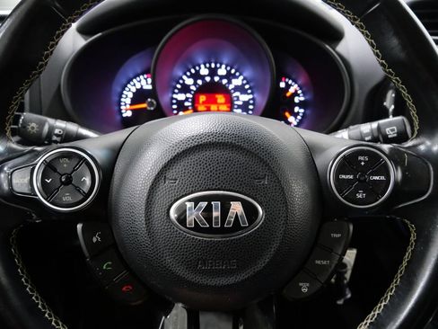 Used 2014 Kia Soul + w/ Audio Package FWD image 15
