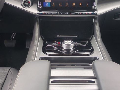 New 2026 Jeep Grand Wagoneer Limited AWD/4WD image 20
