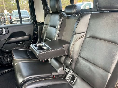 Used 2022 Jeep Gladiator Mojave w/ LED Lighting Group image 24