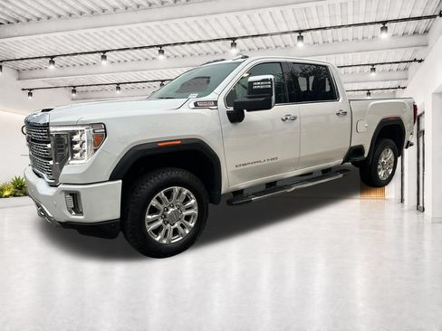 Used 2023 GMC Sierra 2500 Denali w/ Denali Ultimate Package AWD/4WD image 4
