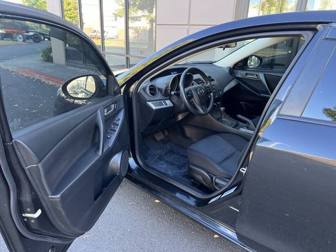 Used 2013 MAZDA MAZDA3 i Sport FWD image 8