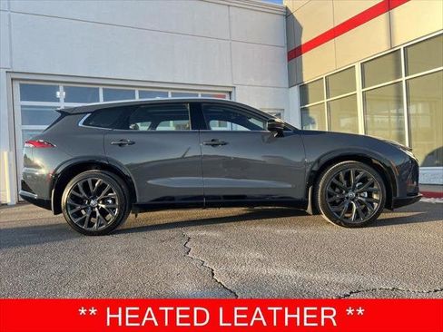 Certified 2025 Toyota Crown Signia w/ Advanced Technology Package AWD/4WD image 28