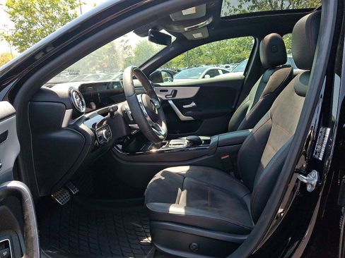 Used 2021 Mercedes-Benz A 220 image 13