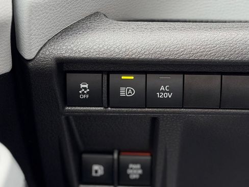 Certified 2025 Toyota Sienna XLE w/ XLE Plus Package AWD/4WD image 26