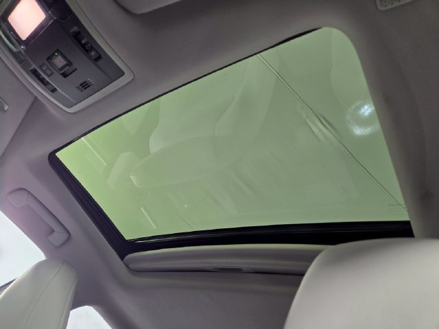 Used 2022 Lexus RX 350L FWD w/ Premium Package image 21