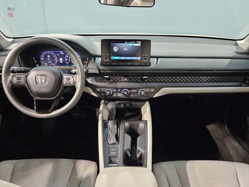 Used 2024 Honda Accord EX image 10