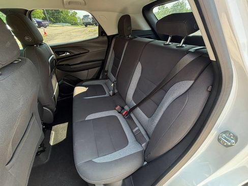Used 2025 Chevrolet TrailBlazer LT FWD image 35