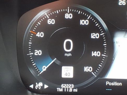 Used 2020 Volvo XC90 T6 Momentum w/ Protection Package Premier image 24