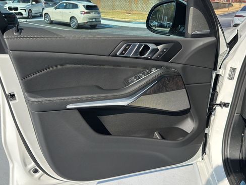 New 2026 BMW X5 sDrive40i w/ M Sport Package image 13