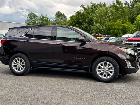 Used 2020 Chevrolet Equinox LT AWD/4WD image 2